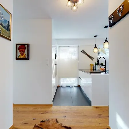 High Standing In Vercorin, 900m From The Ski Slopes Appartamento *